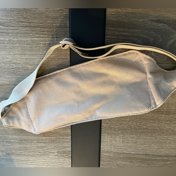 Security Essential Accessory Travelling Kit - Picture 3 of 5